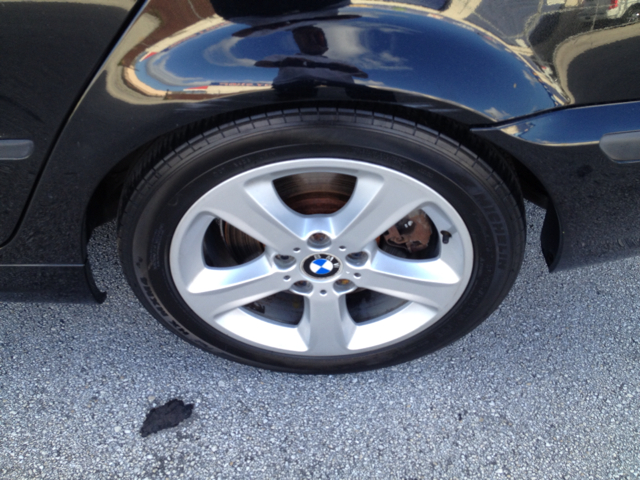 2004 BMW 3-Series STX XL XLT FX2 Lariat