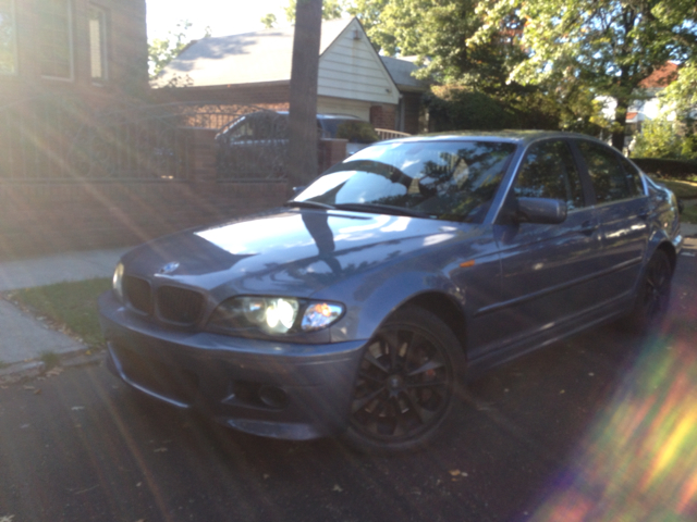 2004 BMW 3-Series 3.0T Quattro Prestige 6Spd