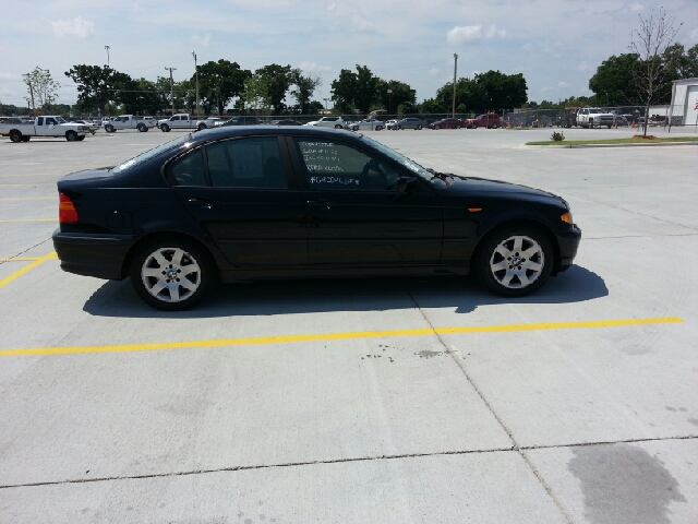 2004 BMW 3-Series STX XL XLT FX2 Lariat