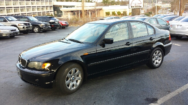 2005 BMW 3-Series STX XL XLT FX2 Lariat