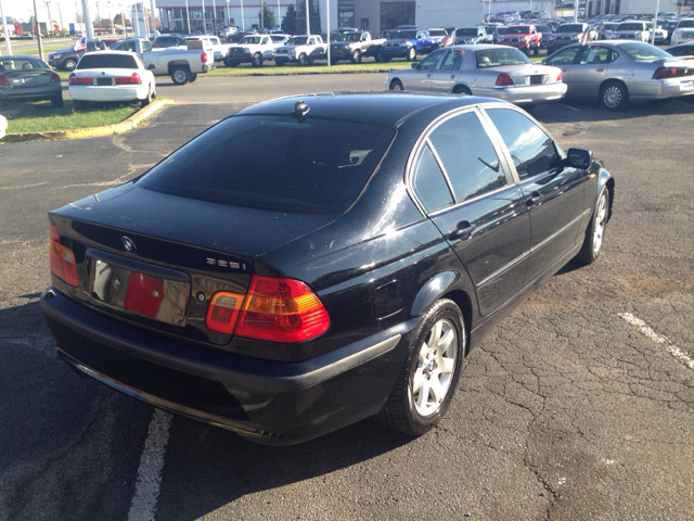 2005 BMW 3-Series STX XL XLT FX2 Lariat