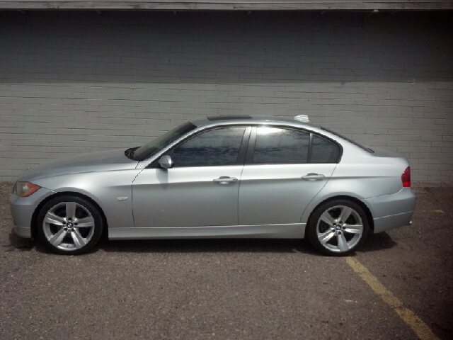 2006 BMW 3-Series STX XL XLT FX2 Lariat