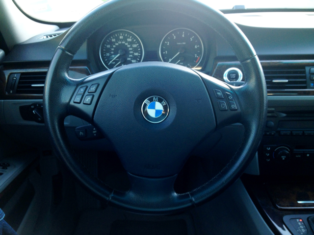 2006 BMW 3-Series STX XL XLT FX2 Lariat