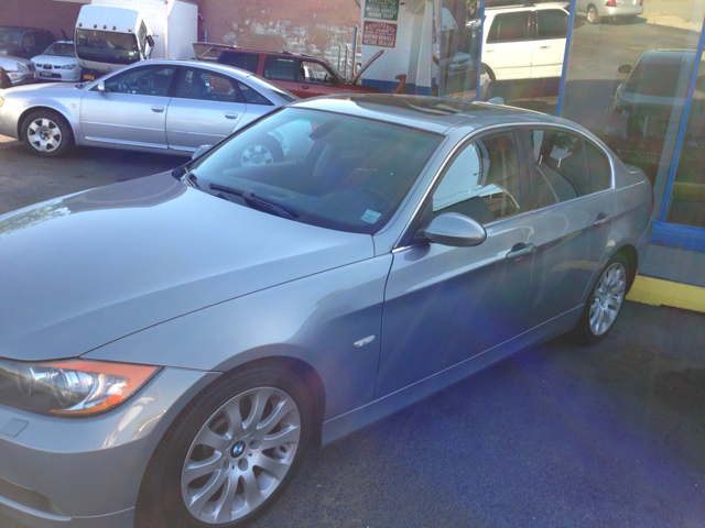 2006 BMW 3-Series STX XL XLT FX2 Lariat