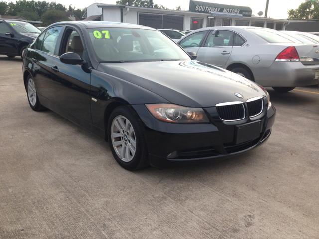 2007 BMW 3-Series SE Automatic 4X4 Beutiful