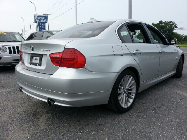 2009 BMW 3-Series FWD 4dr Touring SUV