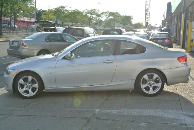 2010 BMW 3-Series Quad Cab 4X4 SLT Sport