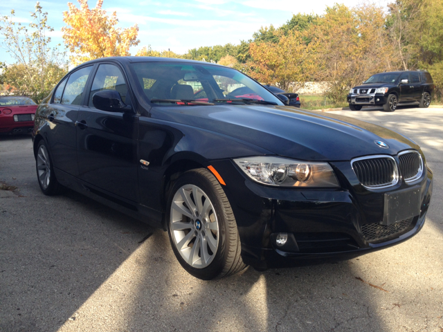 2011 BMW 3-Series EXT WB W/1sb PKG