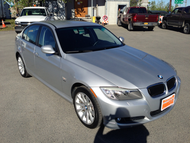 2011 BMW 3-Series EXT WB W/1sb PKG