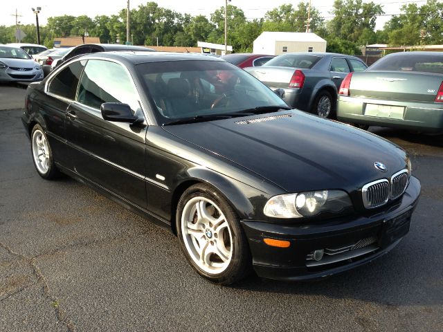 2002 BMW 330 Lariat 4x4 (gladbrook)