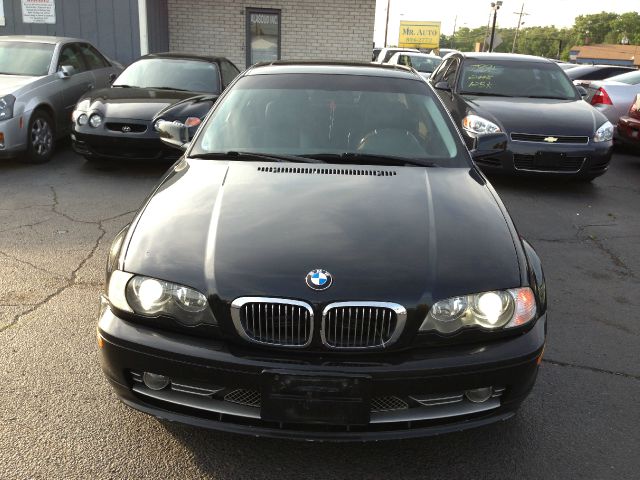 2002 BMW 330 Lariat 4x4 (gladbrook)