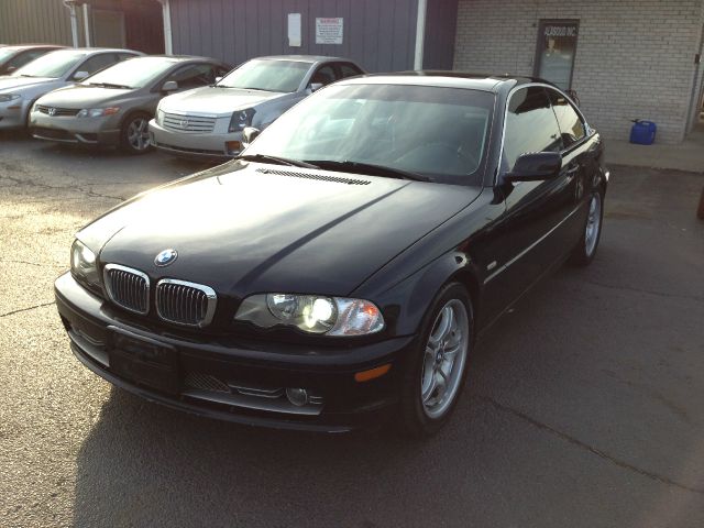 2002 BMW 330 Lariat 4x4 (gladbrook)