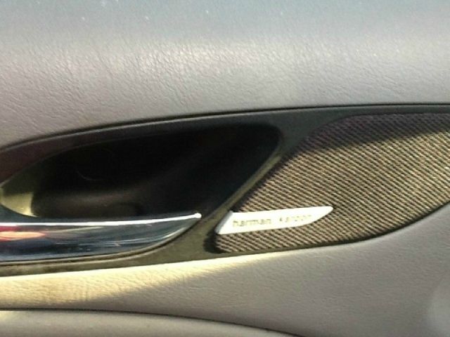 2002 BMW 330 4dr Sdn V6 Manual