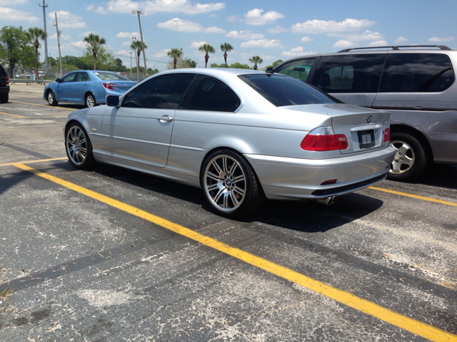 2003 BMW 330 4WD 4dr X
