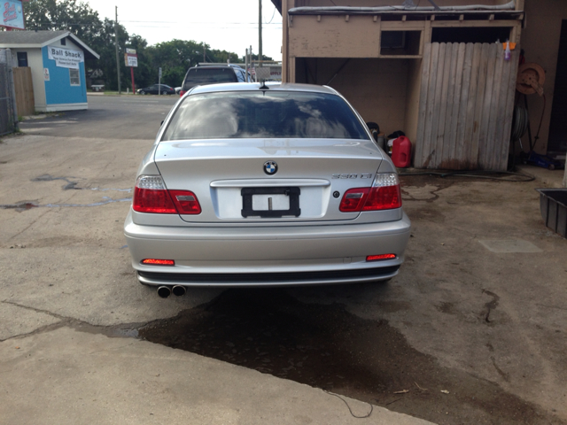 2003 BMW 330 4WD 4dr X