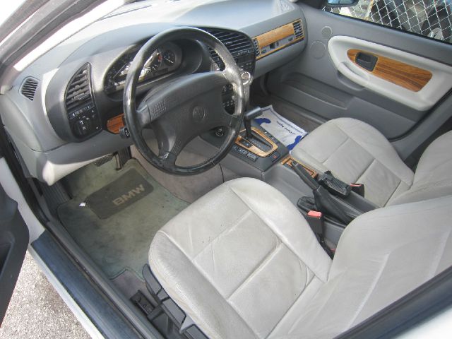 1992 BMW 3 series Chief