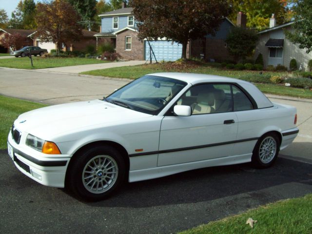 1998 BMW 3 series Premium Sport Utility 4D