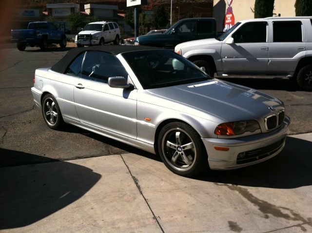 2001 BMW 3 series W/6-passenger Seating