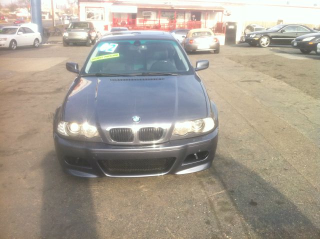 2002 BMW 3 series Lariat 4x4 (gladbrook)