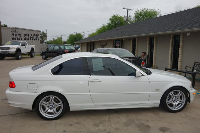 2002 BMW 3 series Lariat 4x4 (gladbrook)