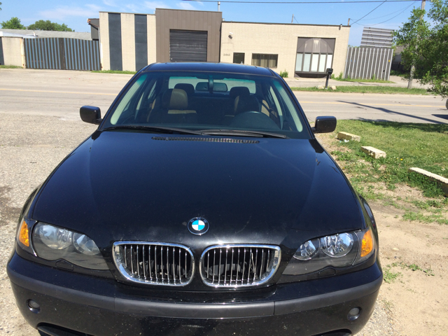 2002 BMW 3 series LS Flex Fuel 4x4 This Is One Of Our Best Bargains