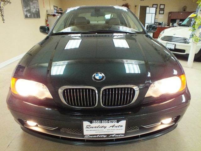 2002 BMW 3 series Lariat 4x4 (gladbrook)