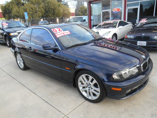 2002 BMW 3 series Lariat 4x4 (gladbrook)