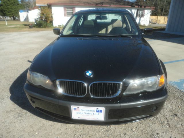 2002 BMW 3 series 2WD 4dr Heat