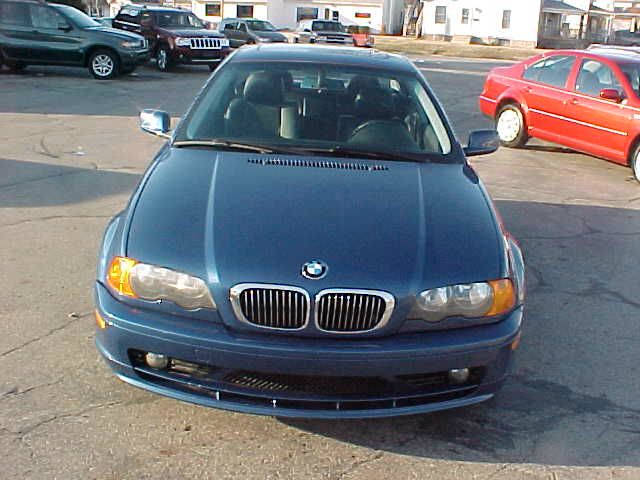 2003 BMW 3 series FX2