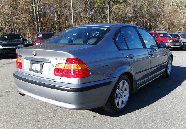 2003 BMW 3 series STX XL XLT FX2 Lariat