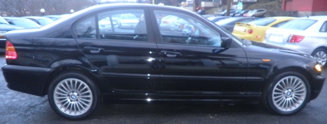 2003 BMW 3 series 2WD 4dr Heat