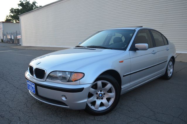 2003 BMW 3 series LS Flex Fuel 4x4 This Is One Of Our Best Bargains