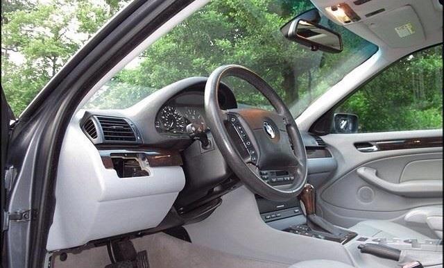 2003 BMW 3 series 323i 4dr Sdn Sedan