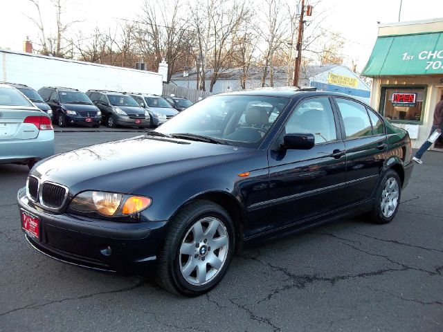 2003 BMW 3 series 2WD 4dr Heat
