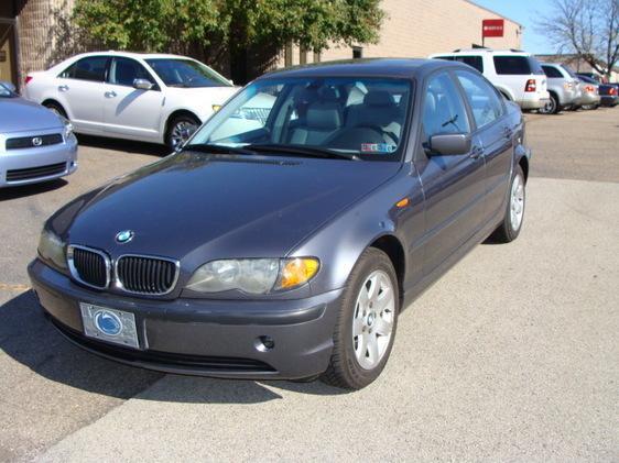 2003 BMW 3 series 2WD 4dr Heat