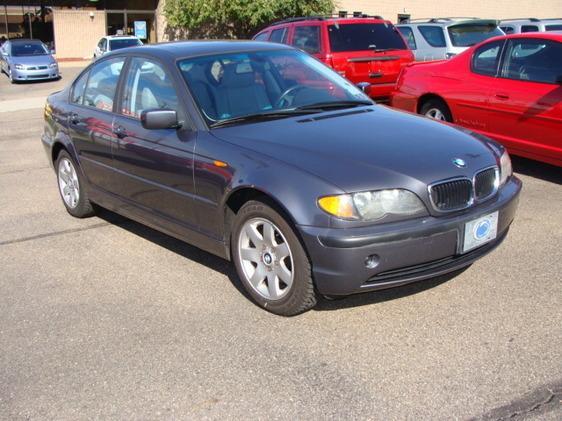 2003 BMW 3 series 2WD 4dr Heat