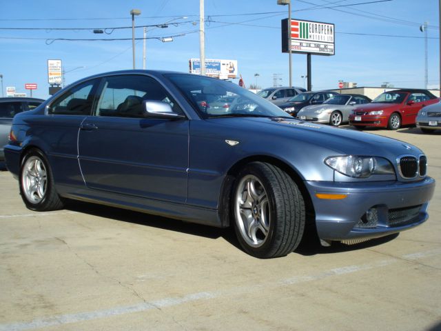 2004 BMW 3 series Lariat 4x4 (gladbrook)