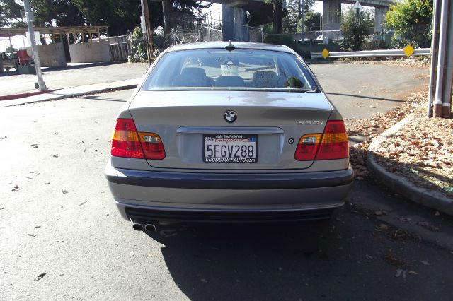 2004 BMW 3 series STX XL XLT FX2 Lariat