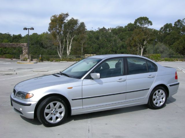 2004 BMW 3 series STX XL XLT FX2 Lariat