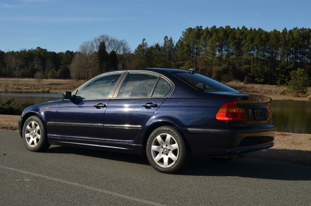 2004 BMW 3 series STX XL XLT FX2 Lariat