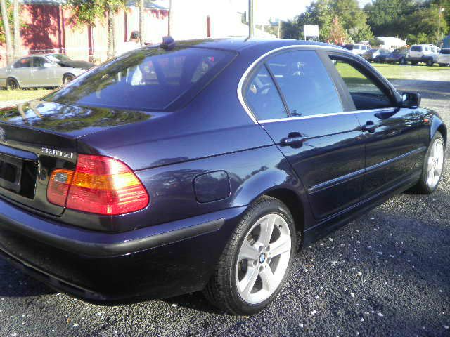 2004 BMW 3 series 4WD 4dr Heat