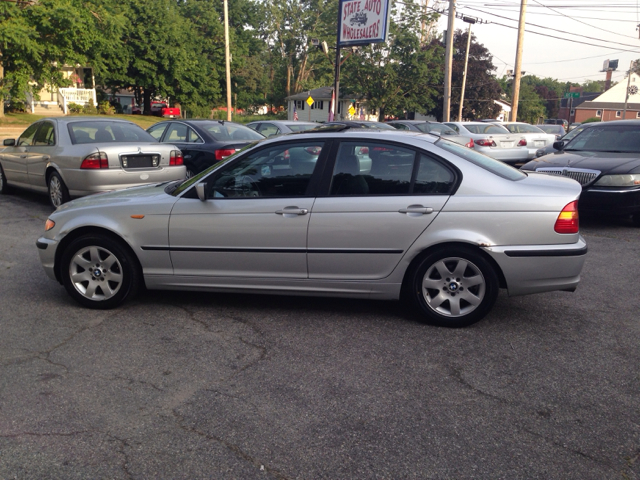 2004 BMW 3 series T6 AWD Leather Moonroof Navigation