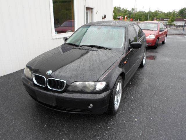2004 BMW 3 series T6 AWD Leather Moonroof Navigation