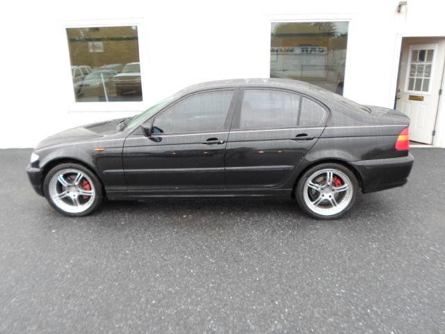 2004 BMW 3 series T6 AWD Leather Moonroof Navigation