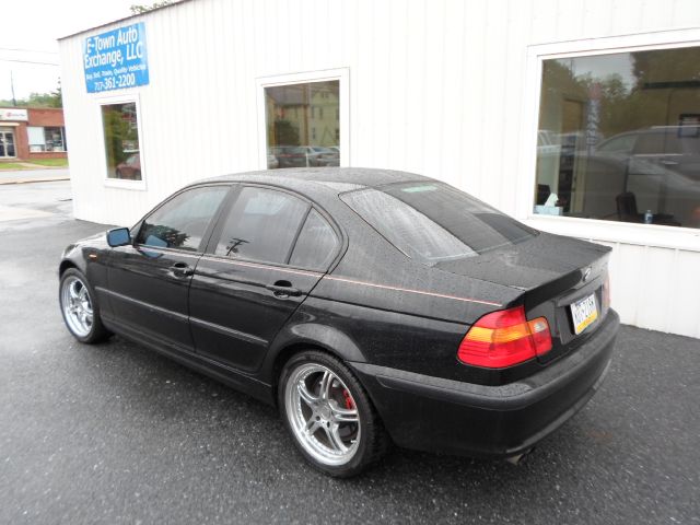 2004 BMW 3 series T6 AWD Leather Moonroof Navigation