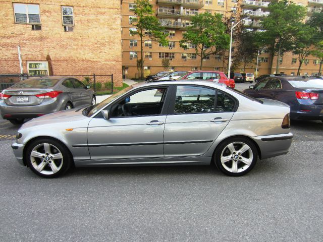2004 BMW 3 series LS Flex Fuel 4x4 This Is One Of Our Best Bargains