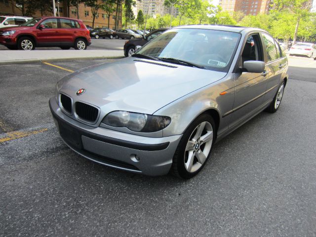 2004 BMW 3 series LS Flex Fuel 4x4 This Is One Of Our Best Bargains