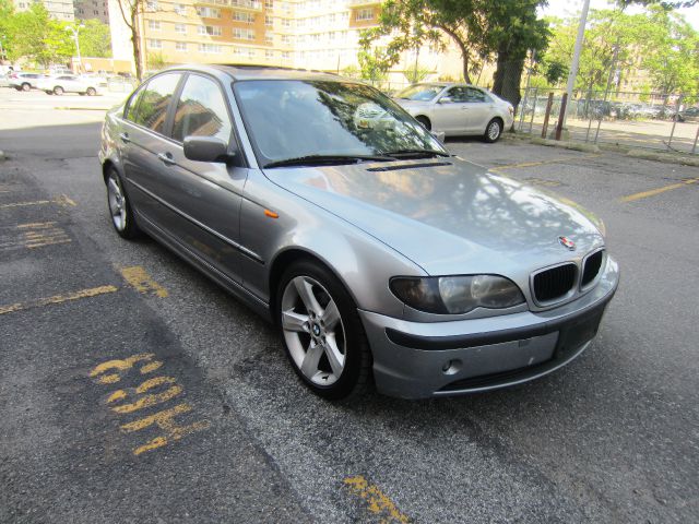 2004 BMW 3 series LS Flex Fuel 4x4 This Is One Of Our Best Bargains