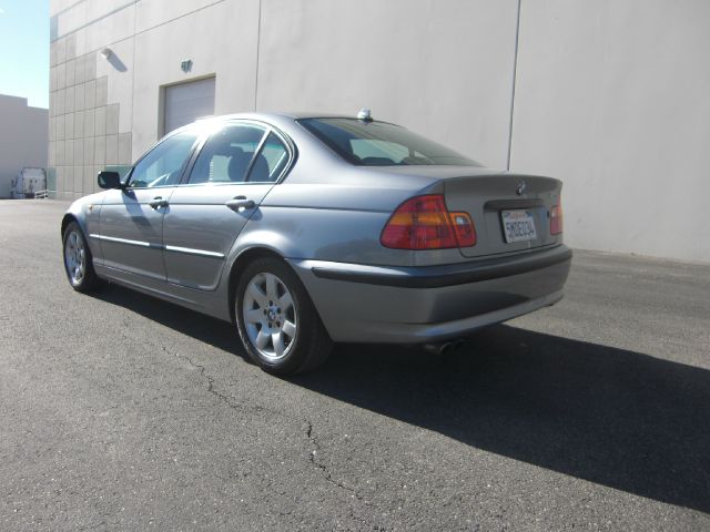 2005 BMW 3 series STX XL XLT FX2 Lariat