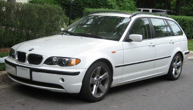 2005 BMW 3 series 323i 4dr Sdn Sedan